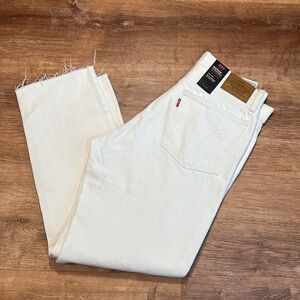Levi's‎ White Wedgie Straight Jeans with Classic Button Fly Design Womens 30x28
